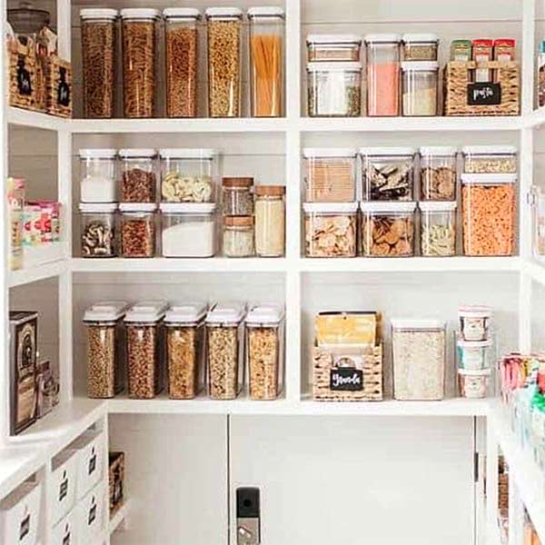 Pantry Organized by Busy Bees